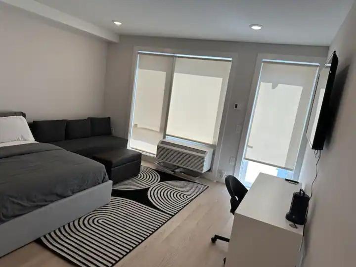 Luxury Stay For Nyc Visit Jersey City 7 Min Walk Nyc Train Station Exterior foto